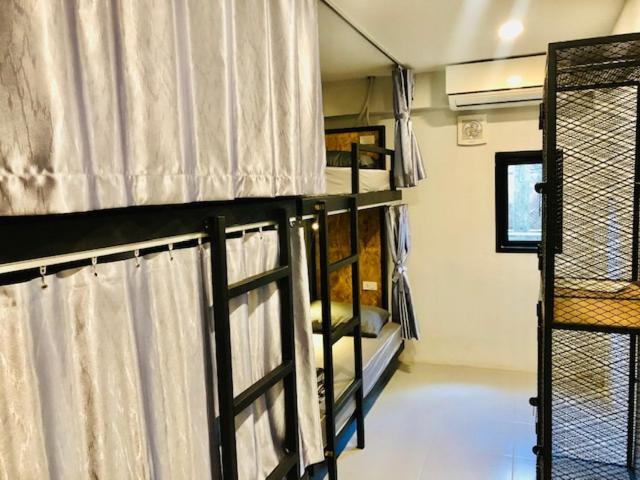 Hostel Zleepingpills Aonang Krabi town Exteriér fotografie